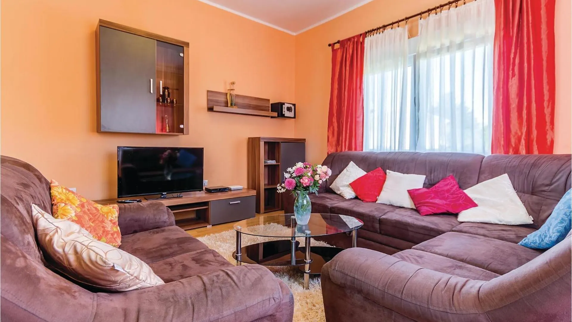 Beautiful Home In Pula With Wifi 0*,